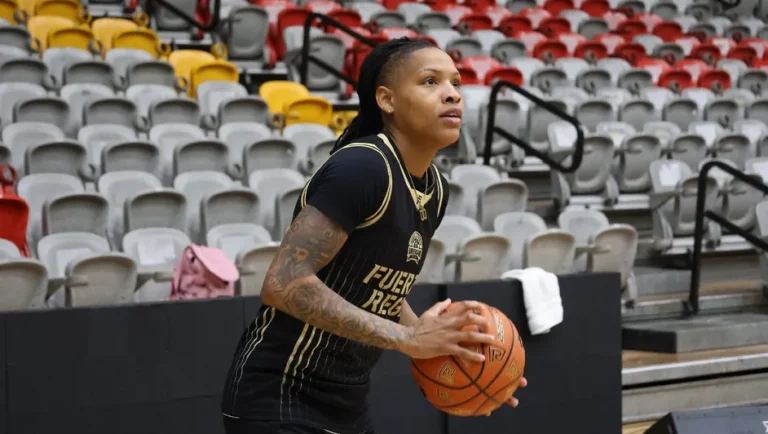 Delicia Washington vuelve a Monterrey para ir por el título con Fuerza Regia Femenil