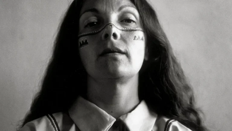Exponen 150 fotografías de Graciela Iturbide en San Diego