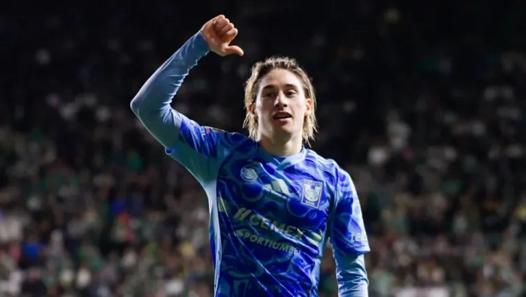 Marcelo Flores es oficialmente jugador de Canadá; se despide del Tri, confirma FIFA