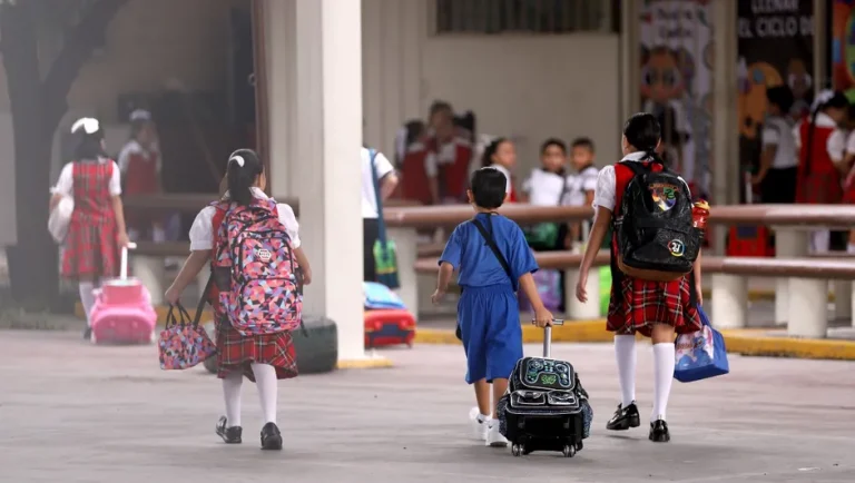 Definen fechas para constancias de asignación a escuelas de educación básica en NL