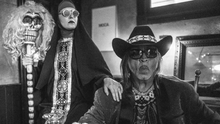 Guillermo Gómez-Peña: “La frontera más peligrosa es la edad”