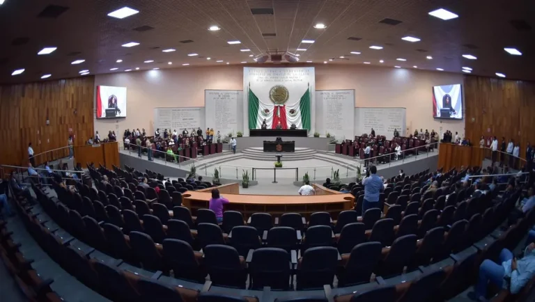 Diputados locales superan salario presidencial con prestaciones