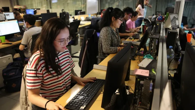 Aumenta liderazgo femenino en comercio digital; sus tiendas son más rentables