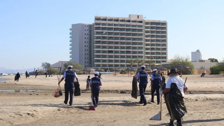 Recolectan 740 toneladas de hidrocarburo en el Golfo de México; reportan playas limpias
