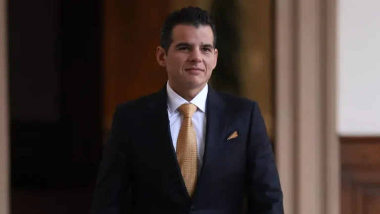 Miguel Flores reconoce retraso de un año en homologación de reforma de transparencia