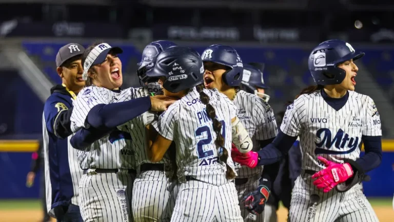 Sultanes Femenil se lleva el primero en la Serie de la Reina 2026