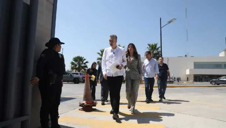 Karina Barrón queda en libertad tras acuerdo reparatorio con Waldo Fernández