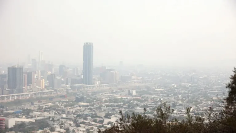 Contaminación por ozono en Nuevo León aumenta 243% en febrero