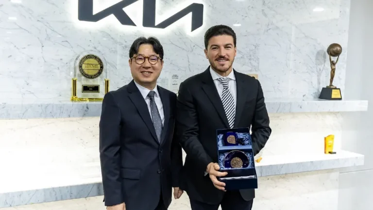 Anuncia Samuel García inversión de 600 mdd de KIA en Nuevo León