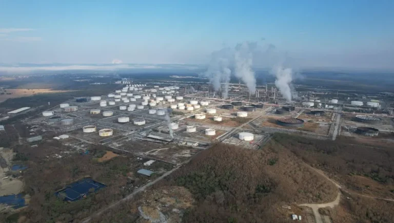 Estudio de la UANL estima que cierre de refinería de Cadereyta evitaría 471 muertes al año