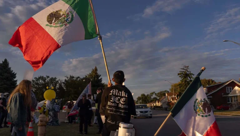 Muertes bajo custodia del ICE: causas oficiales y denuncias de irregularidades