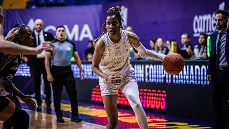 Fuerza Regia Femenil se impone ante Adelitas de Chihuahua