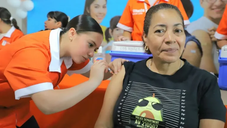 Inicia la Semana Nacional de Vacunación en NL