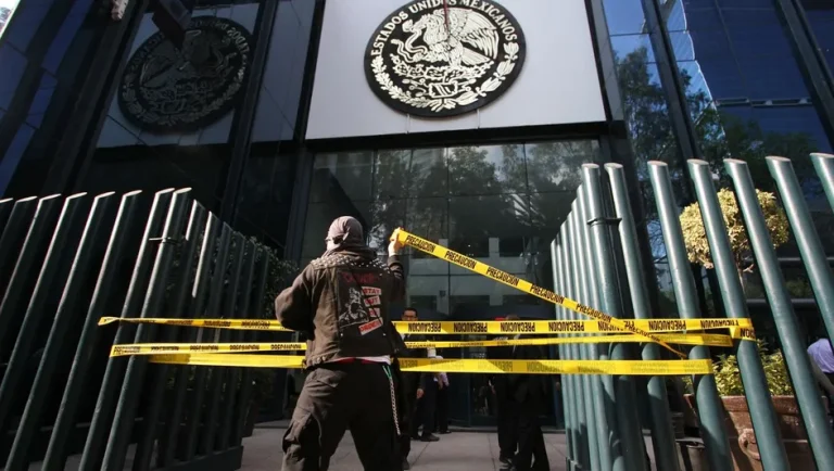 Tribunales tardan hasta ocho años en sentenciar a funcionarios por corrupción