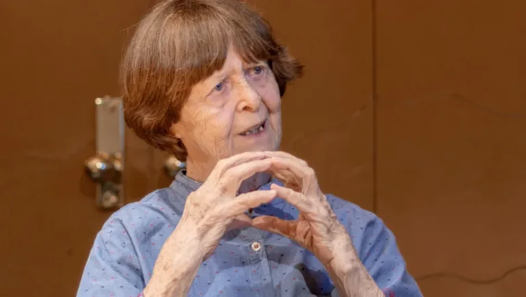 Gerda Gruber: “Me aterra que la escultura pueda ser un adorno”