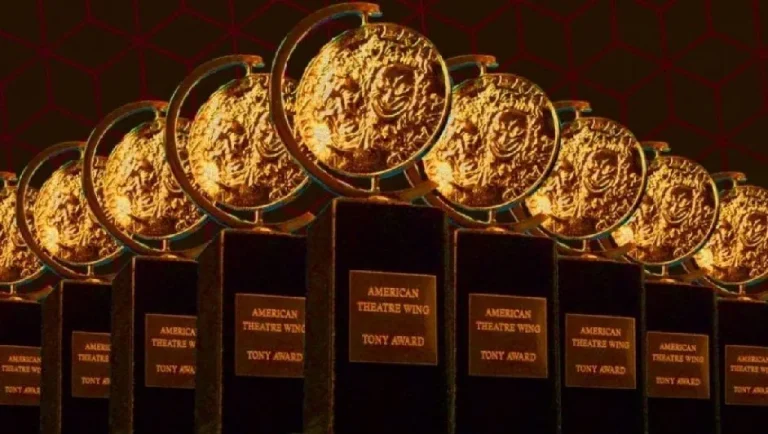 Anuncian nominados a los Tony 2026; “The Lost Boys” y “Schmigadoon!” dominan