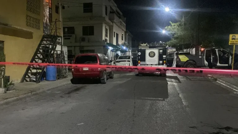 Tienen Santa Catarina y Escobedo semáforo rojo con tres delitos