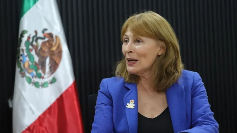 Sheinbaum confirma la salida de Tatiana Clouthier del IME 