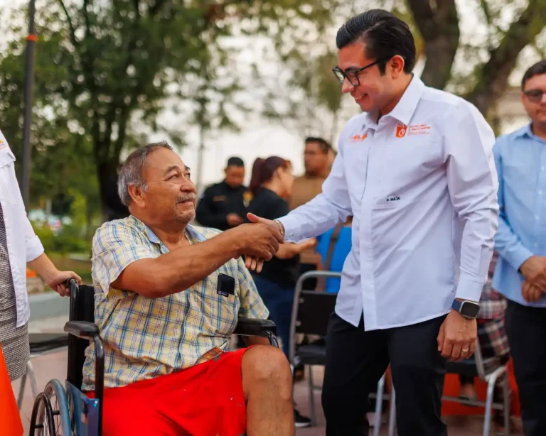 Félix Arratia reúne a más de 2 mil 400 personas en jornada de “Ayudamos de Cerca”