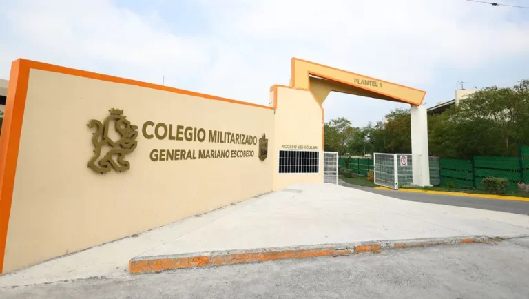 Colegios militarizados de NL seguirán operando bajo lineamientos de la SEP