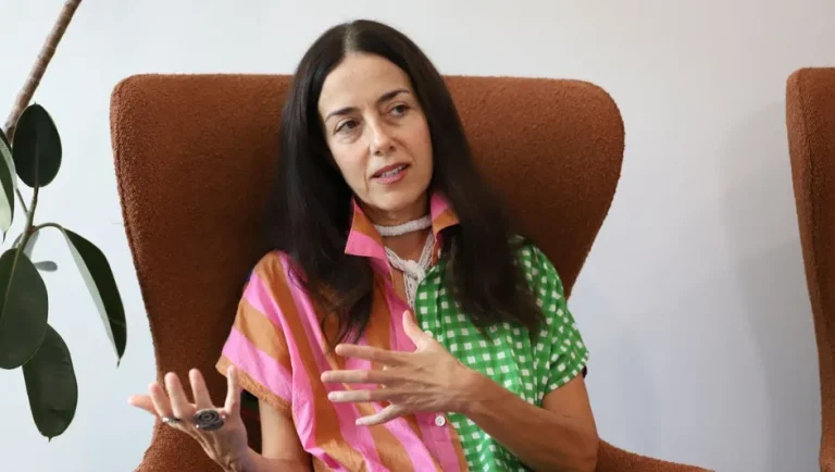 «El invencible verano de Liliana» con Cecilia Suárez, una obra que transforma la tragedia en memoria