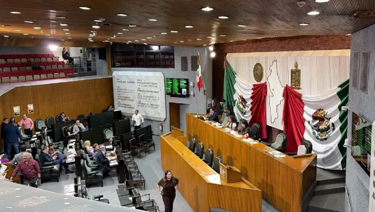 Diputados condicionan negociación del Presupuesto 2027 hasta que Estado pague adeudos a municipios