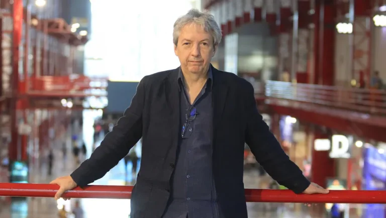 “Ediciones Era necesitaba que el gobierno entendiera que es un aliado”: David Toscana