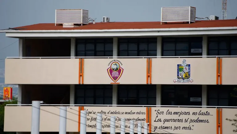 SEP llama a revisar escuelas militarizadas de Nuevo León tras hechos en Tamaulipas