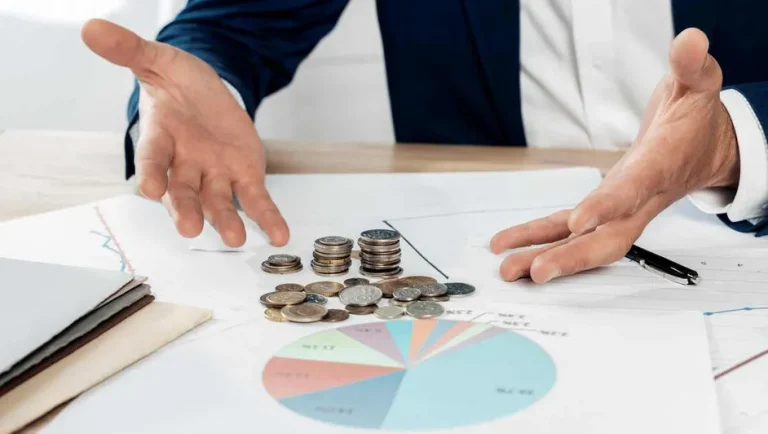 Moody´s prevé retos financieros para estados y municipios hacia el cierre de 2026