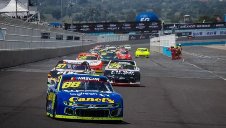 Pilotos de NASCAR México se alistan para el inicio del Chase en Monterrey