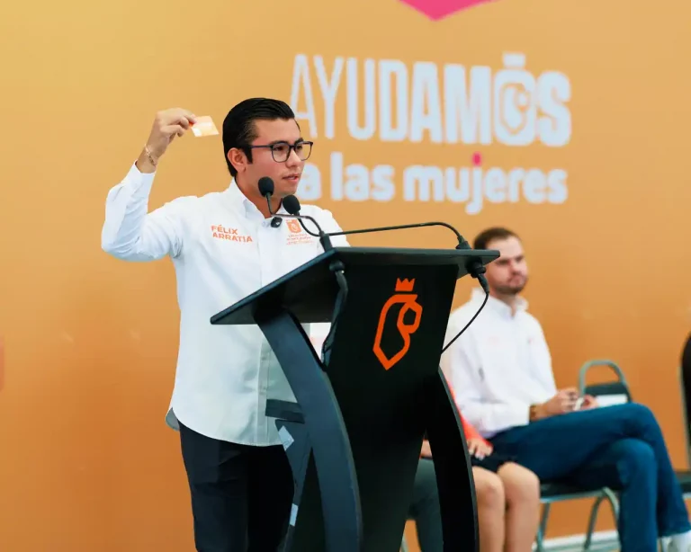 Entregan tarjeta ‘Ayudamos a las Mujeres’ a más de 2 mil 500 beneficiarias