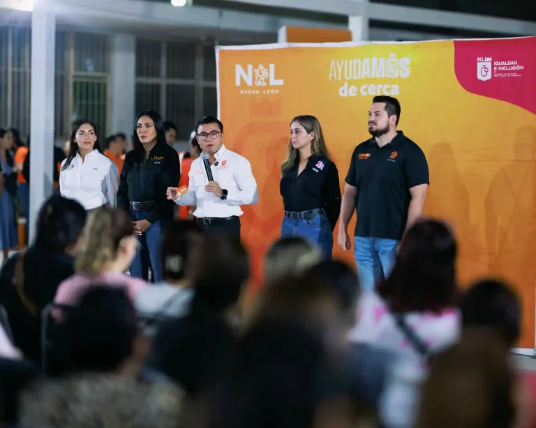 Programa Ayudamos de Cerca llega a más de 12 mil personas en Nuevo León