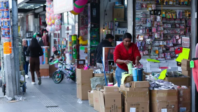Informalidad laboral crece 12.2% en Nuevo León durante el segundo trimestre