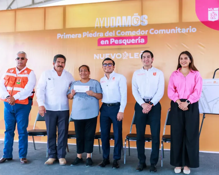 Félix Arratia inicia construcción de comedor y anuncia pavimentación en Pesquería, NL