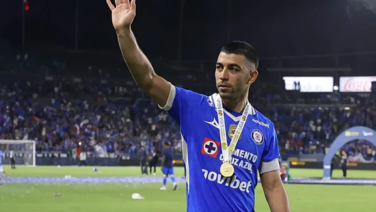 Víctor Velázquez confirma fichaje de Erik Lira con el AS Mónaco