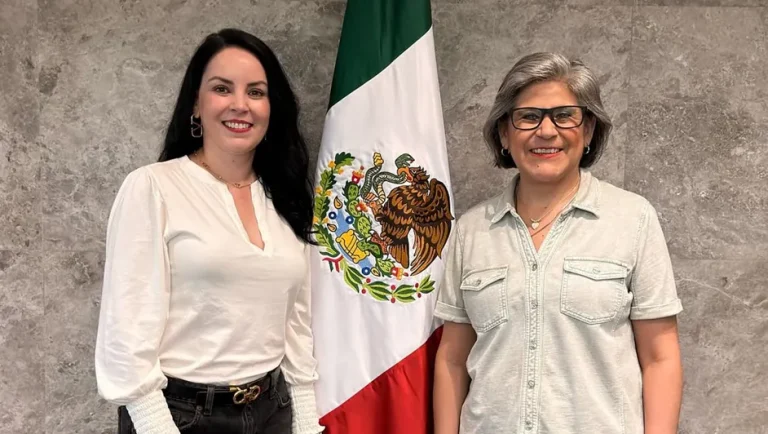 Brenda Velázquez deja bancada de Morena y se suma a MC