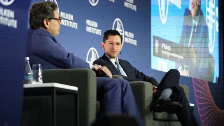 Roberto Velasco: México busca nuevas inversiones sin dejar de priorizar a EUA y Canadá