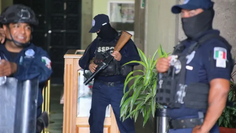 Reprueban controles de confianza más de 27 mil policías y agentes en México