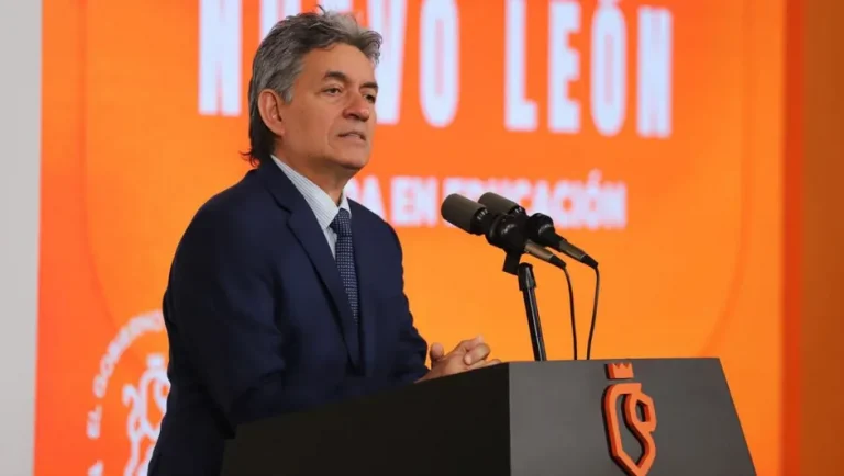 NL reduce tasa de analfabetismo y aumenta escolaridad entre 2020 y 2025