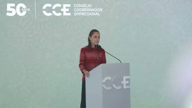 Sheinbaum anuncia inversión de 8.4 billones de pesos en infraestructura y vivienda